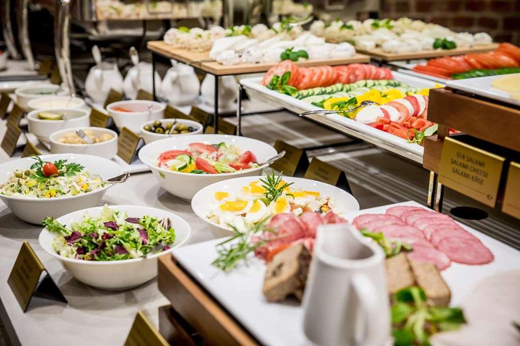 Hotel Diament Economy Gliwice Restaurant billede